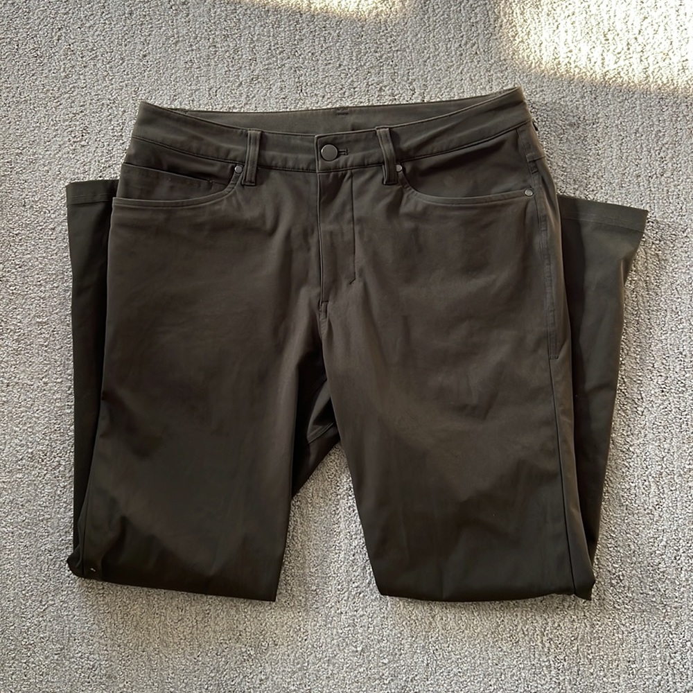 Lululemon ABC Pants Olive Men’s